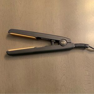 EUC Kay Hair Straightener‎ Mini Travel Size Black